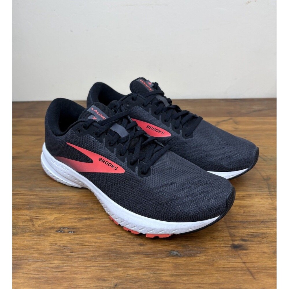Brooks Launch 7 Black Coral Pink Running Sneakers Women’s Size 11  1203221B038